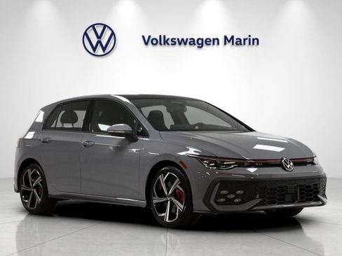 New 2026 Volkswagen Golf SE FWD image 7