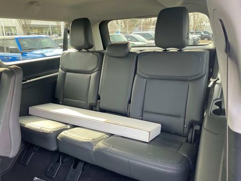 New 2026 Ford Expedition Max Active image 8