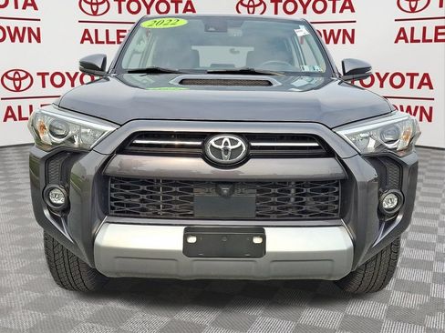 Used 2022 Toyota 4Runner TRD Off-Road Premium AWD/4WD image 2