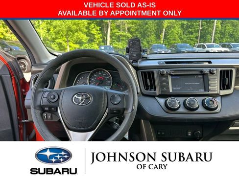 Used 2015 Toyota RAV4 LE AWD/4WD image 7