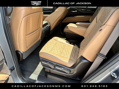 Used 2022 Cadillac Escalade Sport w/ Touring Package AWD/4WD image 8