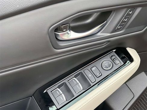 Used 2024 Honda Accord Touring image 24