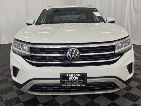 Used 2020 Volkswagen Atlas Cross Sport SEL image 9