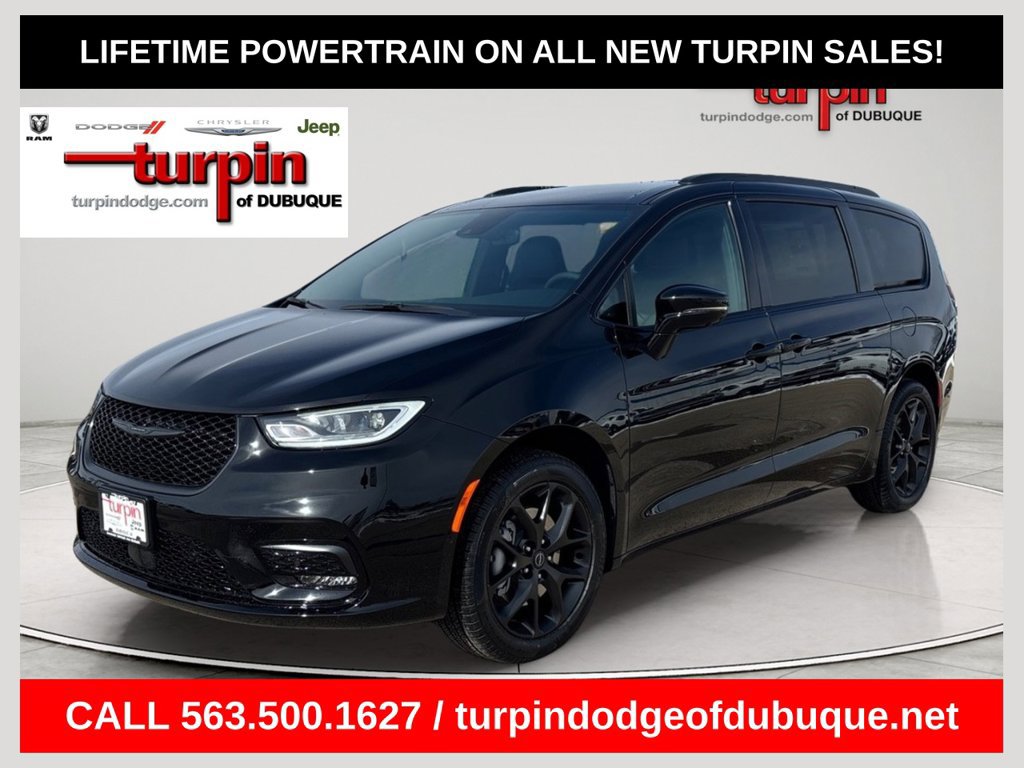 New 2026 Chrysler Pacifica Select w/ S Appearance Package AWD/4WD image 1