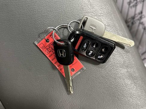 Used 2010 Honda Odyssey EX-L image 33