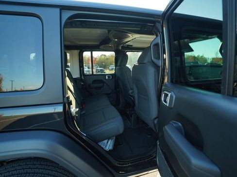 New 2026 Jeep Wrangler Unlimited Sport AWD/4WD image 21