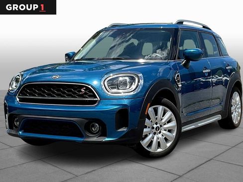 Used 2021 MINI Cooper Countryman S image 1