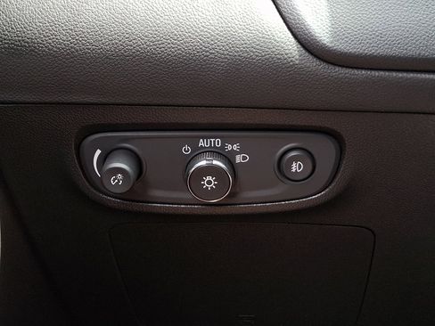 Certified 2023 Buick Encore GX Select w/ Safety Package II AWD/4WD image 24