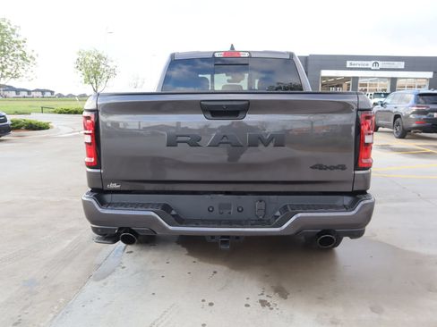 New 2026 RAM 1500 Express AWD/4WD image 20