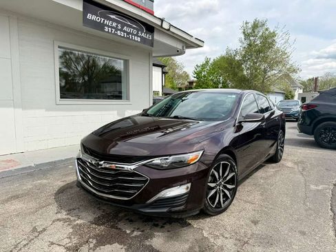 Used 2021 Chevrolet Malibu RS FWD image 5