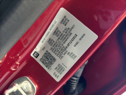 Used 2023 Chevrolet Colorado Z71 w/ Z71 Convenience Package 2 image 36