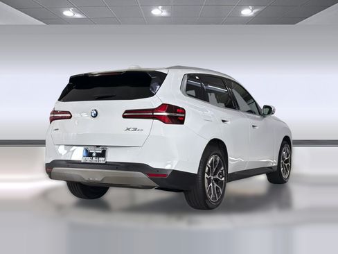 Used 2026 BMW X3 xDrive30i w/ Premium Package AWD/4WD image 9