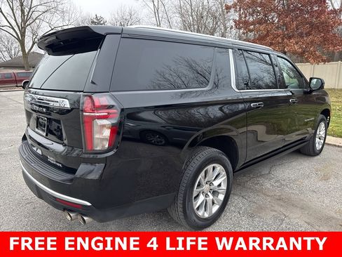 Used 2022 Chevrolet Suburban Premier image 3