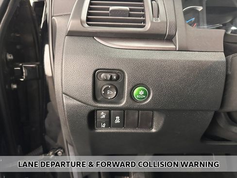 Used 2022 Honda Pilot Sport image 5