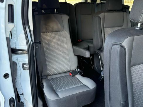 Used 2023 Ford Transit 350 XLT RWD image 24