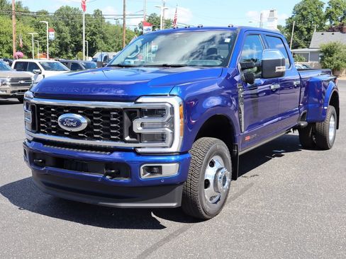 New 2026 Ford F350 4x4 Crew Cab DRW Super Duty image 15