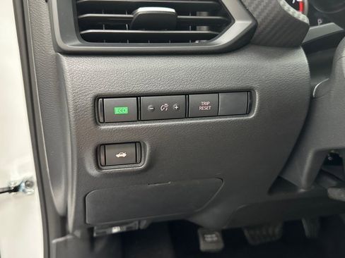 New 2025 Nissan Sentra S image 17