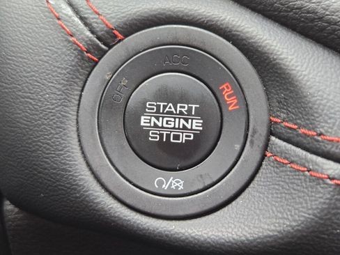 Certified 2025 Dodge Durango GT AWD/4WD image 25