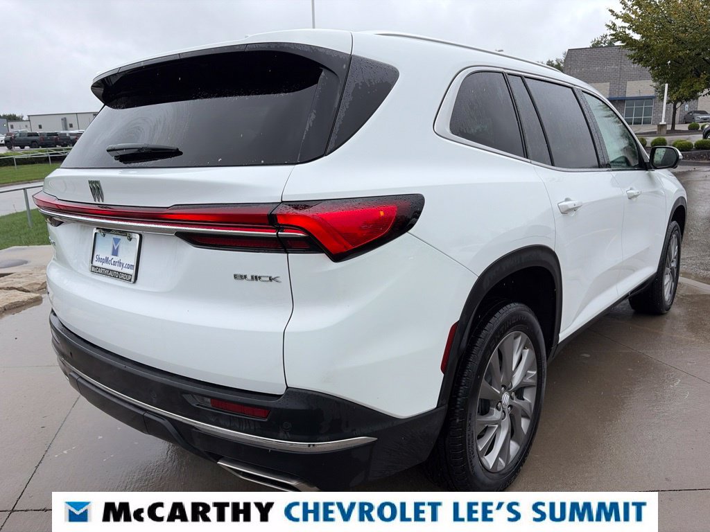 Used 2026 Buick Enclave Preferred FWD image 21