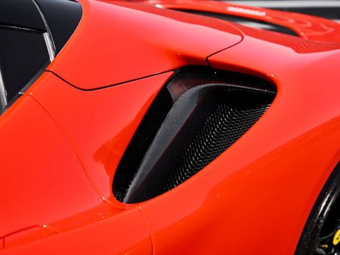 Used 2025 Ferrari SF90 Spider AWD/4WD image 11