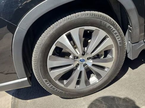 Used 2019 Subaru Ascent Limited AWD/4WD image 7