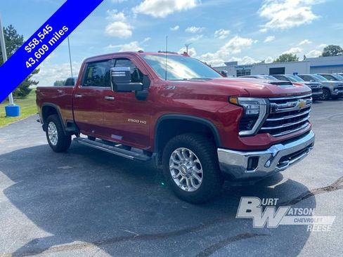 Used 2024 Chevrolet Silverado 2500 LTZ w/ LTZ Premium Package AWD/4WD image 12