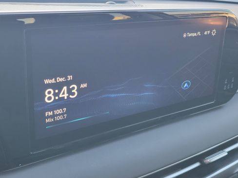 Used 2024 Hyundai Palisade Limited image 32