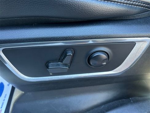 Certified 2022 RAM 1500 Laramie image 29