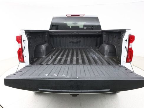 Used 2022 Chevrolet Silverado 1500 RST w/ Safety Package image 18