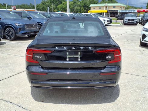 Certified 2024 Volvo S60 B5 Plus FWD image 6