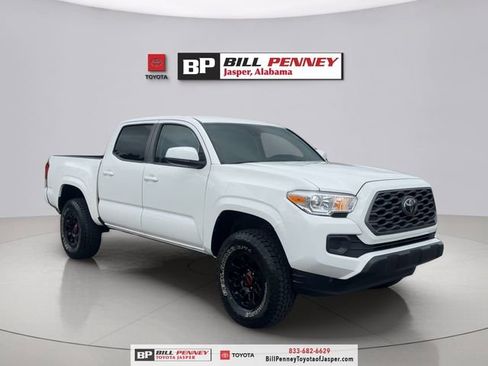 Used 2022 Toyota Tacoma SR w/ SR Convenience Package image 7