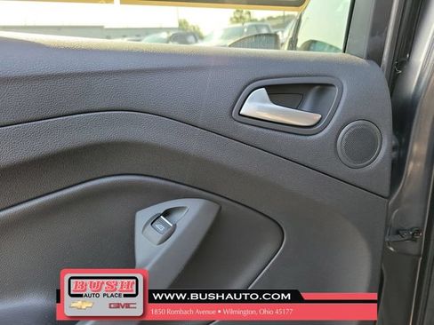 Used 2013 Ford Escape Titanium w/ Parking Technology Pkg FWD image 13