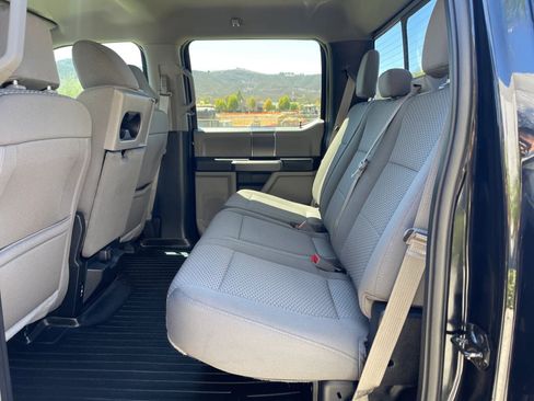 Used 2018 Ford F150 XLT w/ Equipment Group 302A Luxury RWD image 24