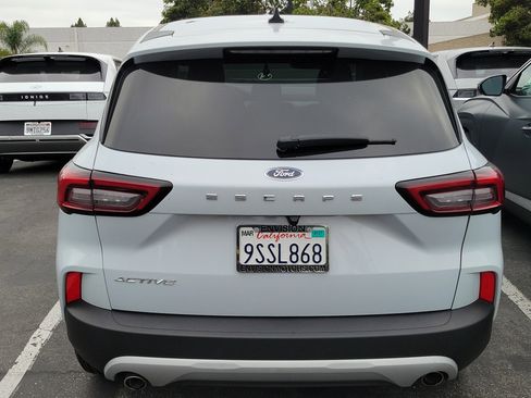 Used 2025 Ford Escape Active FWD image 4