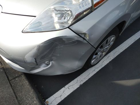 Used 2016 Nissan Leaf S w/ Charger Package FWD image 8