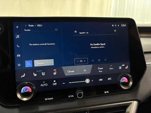 Used 2024 Lexus RX 350 Premium w/ Accessory Package AWD/4WD image 45