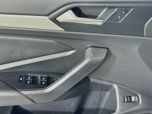 Used 2019 Volkswagen Jetta S w/ Driver Assistance Package FWD image 11