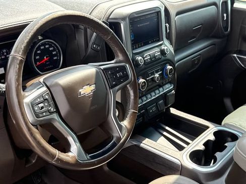 Used 2019 Chevrolet Silverado 1500 LTZ w/ LTZ Texas Edition AWD/4WD image 18