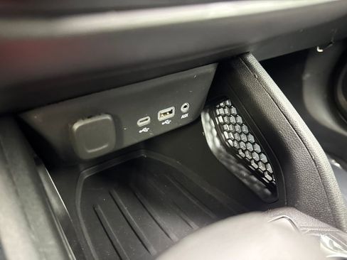 Used 2023 Chevrolet TrailBlazer LT w/ Convenience Package image 67