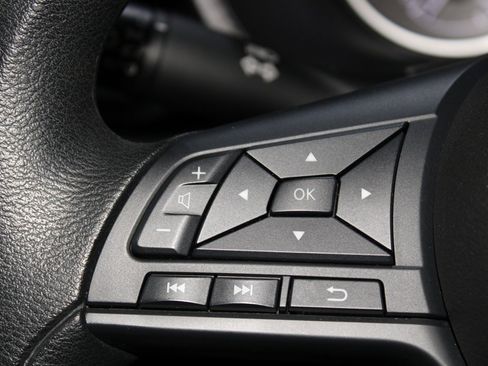 Used 2024 Nissan Sentra S image 23