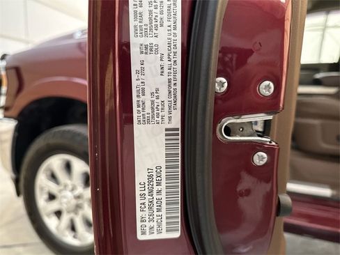 Used 2022 RAM 2500 Laramie image 34