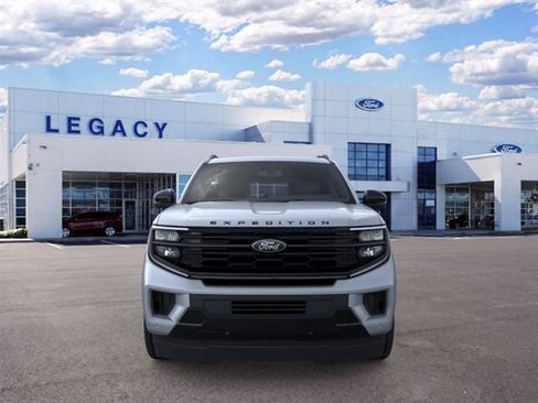 New 2026 Ford Expedition Max Platinum w/ Stealth Appearance Package AWD/4WD image 6
