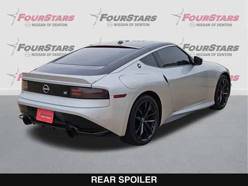 Used 2024 Nissan Z Performance w/ Floor Mat Package image 4