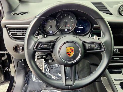 Used 2023 Porsche Macan AWD/4WD image 14