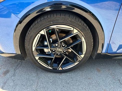 Certified 2025 Kia K4 GT-Line w/ GT-Line Premium Package FWD image 2