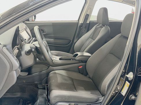 Used 2019 Honda HR-V EX image 18