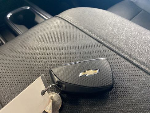 Used 2023 Chevrolet Silverado 1500 LTZ image 37