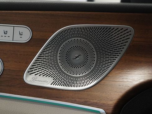 Used 2023 Mercedes-Benz GLE 350 4MATIC image 29