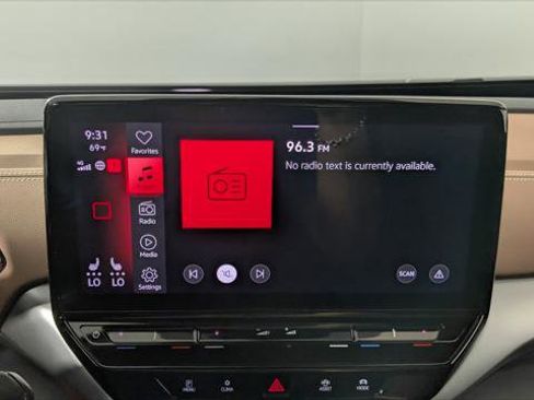 Used 2021 Volkswagen ID.4 Pro S w/ ID.4 Protection Package image 32