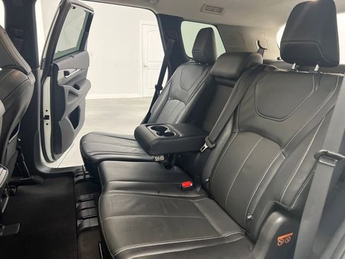 Used 2023 INFINITI QX60 Luxe w/ Cargo Package image 14